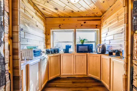 2314 Harrison Ave, Cheboygan, MI 49721 photo 8