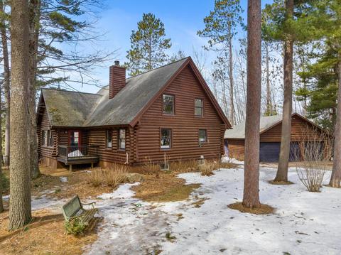 1730 Shawnee Drive Indian River Mi 49749 Dr, Indian River, MI 49749