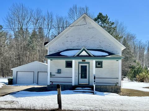 7198 E Mitchell Rd, Petoskey, MI 49770 photo 2
