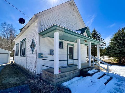 7198 E Mitchell Rd, Petoskey, MI 49770 photo 3