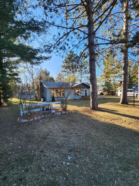 1747 Higgins Rd, Saint Helen, MI 48656