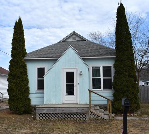400 N Ball St, Cheboygan, MI 49721