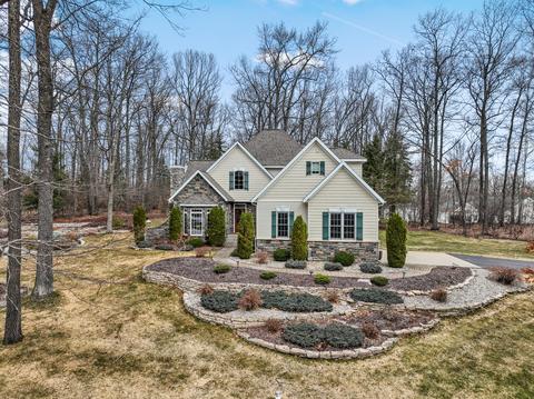 4480 W Nestel Road Houghton Lake Mi 48629 Rd, Houghton Lake, MI 48629