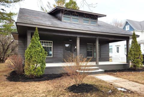 540 Cuyler St, Cheboygan, MI 49721