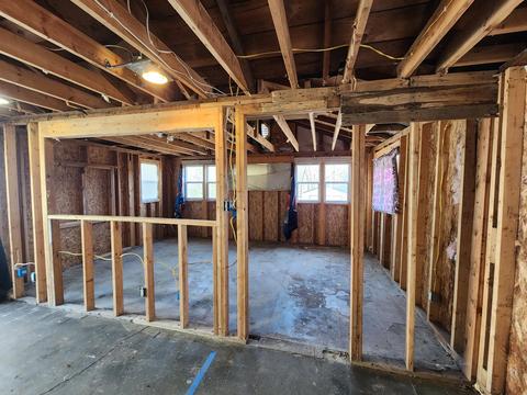 892 Pine St, Harrison, MI 48625 photo 4
