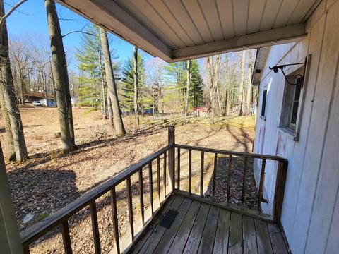 892 Pine St, Harrison, MI 48625 photo 19