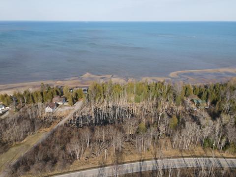 North Lake Shore Drive, Black River, MI 48721