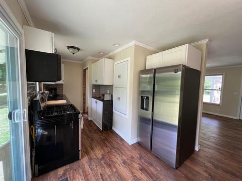 10104 Maple Valley Rd, Gladwin, MI 48624 photo 9