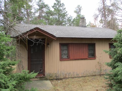 672 E M-72 Grayling Mi 49738, Grayling, MI 49738 photo 4