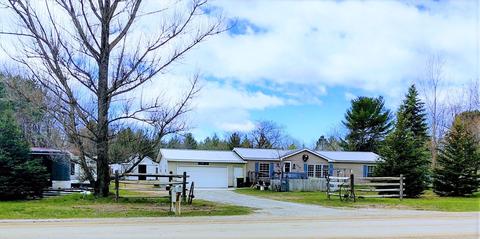 3550 Chester Rd, Gaylord, MI 49735