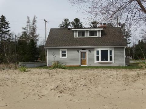 3769 S Us-23, Greenbush, MI 48738