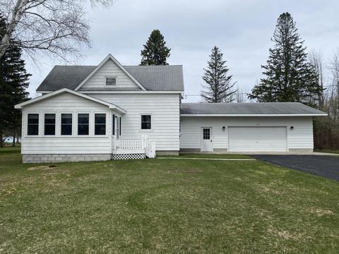 1605 Bancroft Street Cheboygan Mi 49721 St, Cheboygan, MI 49721