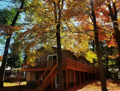1636 Lake James Drive Prudenville Mi 48651 Dr, Prudenville, MI 48651
