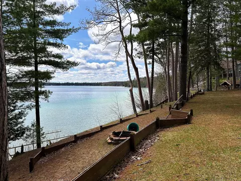 21595 N Shore Drive Hillman Mi 49746 Dr, Hillman, MI 49746
