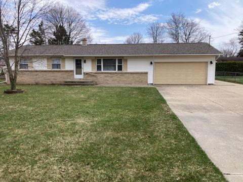 906 W Street Gaylord Mi 49735 St, Gaylord, MI 49735