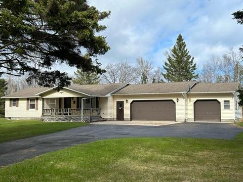 5656 N Lakeshore Drive Black River Mi 48721 Dr, Black River, MI 48721