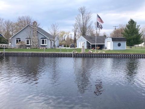 103 Shawnee Trail Prudenville Mi 48651 Trl, Prudenville, MI 48651