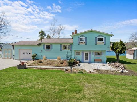 10591 Moonlight Bay Road Cheboygan Mi 49721 Rd, Cheboygan, MI 49721