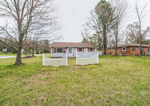 2305 Marshall Rd, Grayling, MI 49738