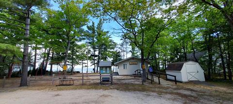 14280 Birchall Ct, Cheboygan, MI 49721 photo 6