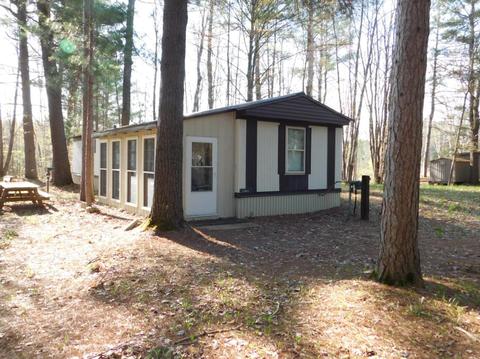 83 E Bear Lake Road Se Kalkaska Mi 49646 Rd #SE, Kalkaska, MI 49646