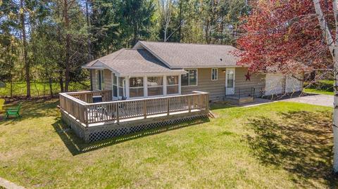 607 White Road Gladwin Mi 48624 Rd, Gladwin, MI 48624
