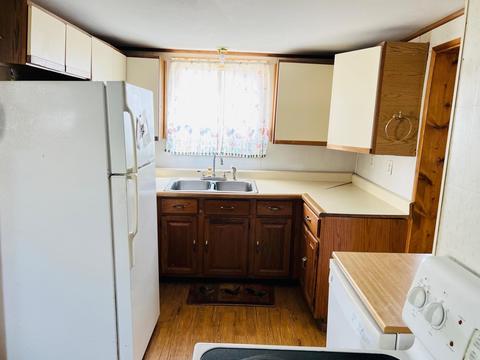 527 Duncan Avenue Cheboygan Mi 49721 Ave, Cheboygan, MI 49721 photo 9