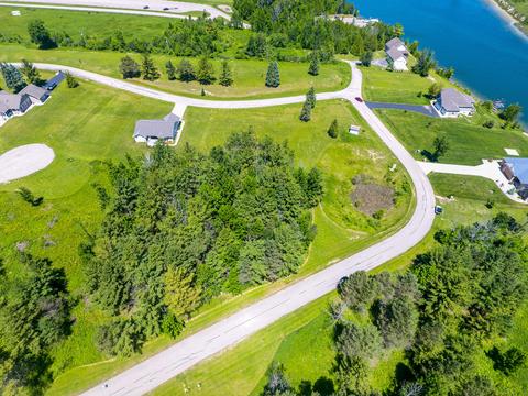 lot Apt 21 Rivers Ridge Court Cheboygan Mi 49721 Ct, Cheboygan, MI 49721