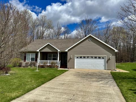 265 Glen Woods Trail Gaylord Mi 49735 Trl, Gaylord, MI 49735