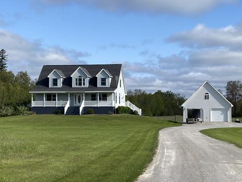 15184 Eagling Rd, Lachine, MI 49753