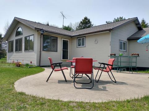 2980 Kitchen Road Cheboygan Mi 49721 Rd, Cheboygan, MI 49721 photo 2