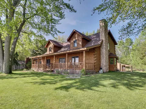 7449 Mcdonald Rd, Cheboygan, MI 49721