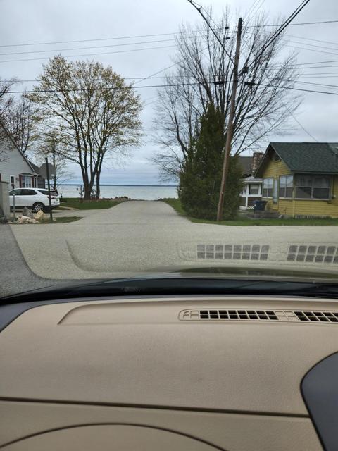 105 Brown Street Houghton Lake Mi 48629 St, Houghton Lake, MI 48629