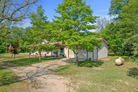 8120 S Old 27, Grayling, MI 49738