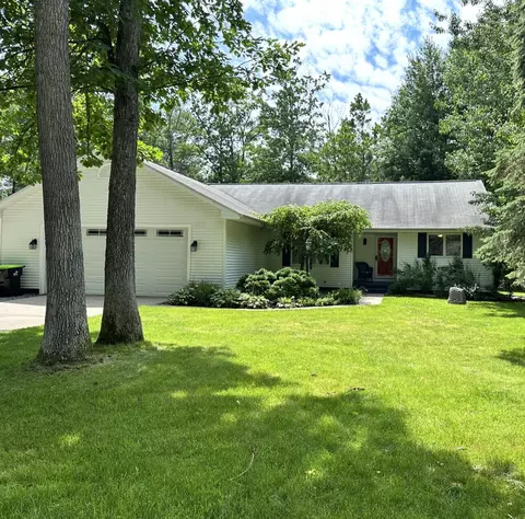 201 Rising Fawn Trail Roscommon Mi 48653 Trl, Roscommon, MI 48653