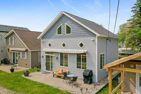 6482 W Houghton Lake Drive Unit Apt 9 Houghton Lake Mi 48629 Dr UNIT 9, Houghton Lake, MI 48629