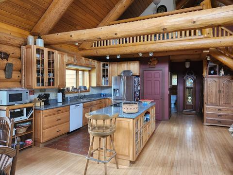 7575 Covington Dr, Cheboygan, MI 49721 photo 11