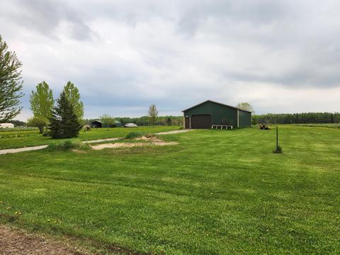 7575 Covington Dr, Cheboygan, MI 49721 photo 3