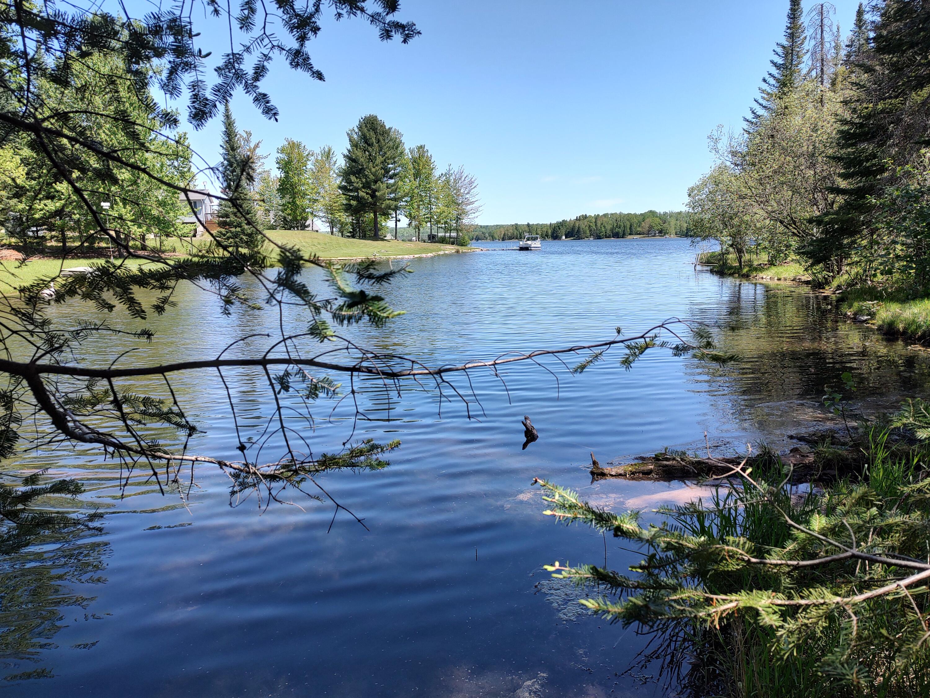 APT 58 Unit 101 Lance Lk Rd  