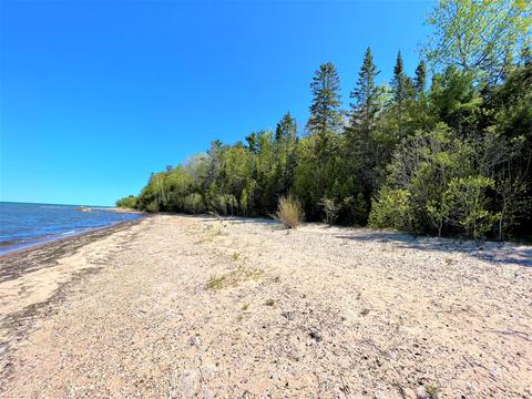 Unit 4 Highbanks Drive #4, Cheboygan, MI 49721