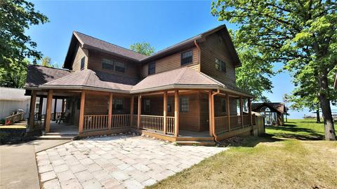 6173 E Houghton Lake Dr, Houghton Lake, MI 48629