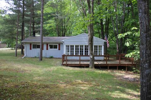 317 Bunny Dr, Mio, MI 48647 photo 10