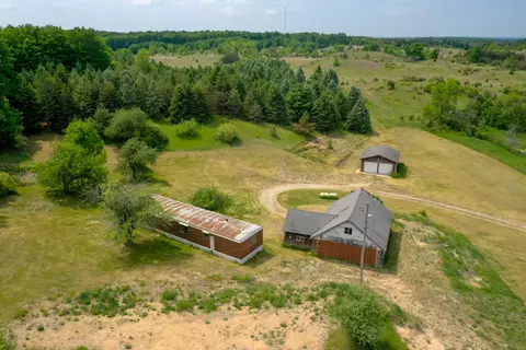 3041 N 45 Road Manton Mi 49663 Rd, Manton, MI 49663