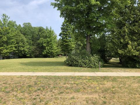 Central Avenue, Mackinaw City, MI 49701