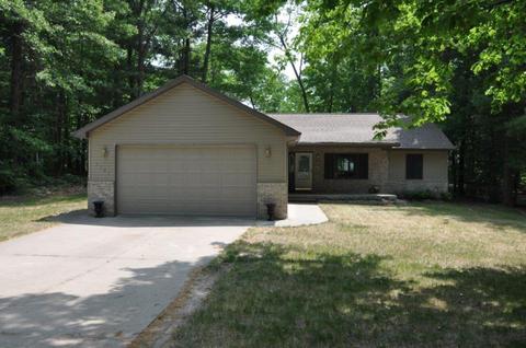 7397 W Nestle Road Houghton Lake Mi 48629 Rd, Houghton Lake, MI 48629