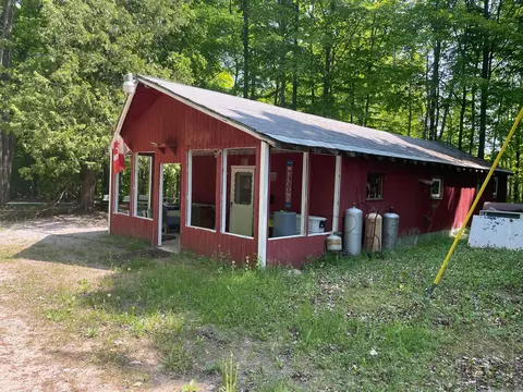 2895 Walker Road Afton Mi 49705 Rd, Afton, MI 49705