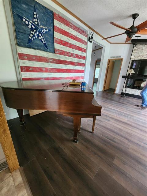 5555 Point Dr, Gladwin, MI 48624 photo 7