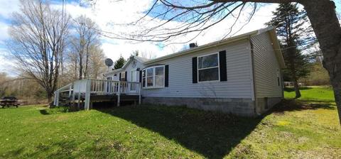 5555 Point Dr, Gladwin, MI 48624 photo 2