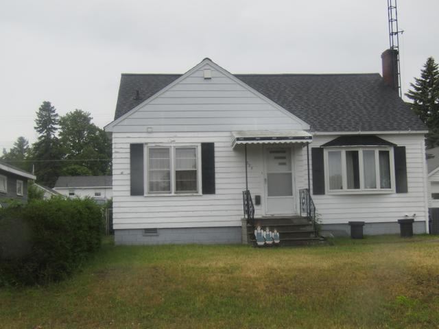 677 Oak St, Rogers City, MI 49779 | 25 Photos - Movoto