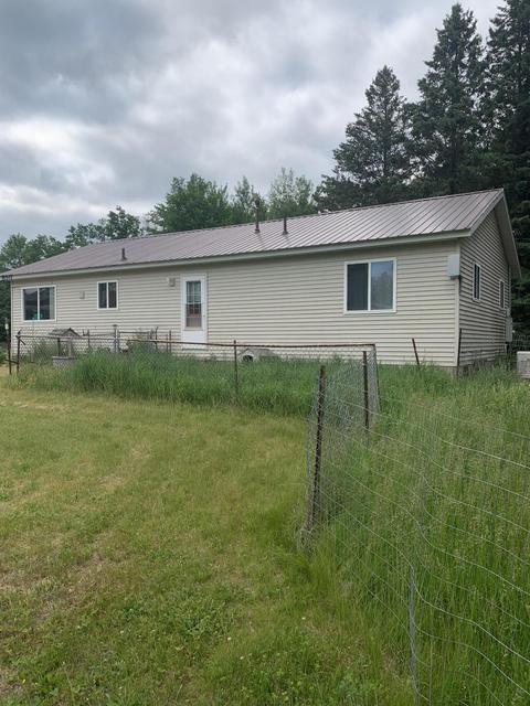 850 Maple Valley Rd, Saint Helen, MI 48656